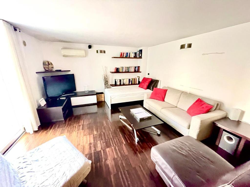 House Murat Con Idromassaggio Apartment Bari
