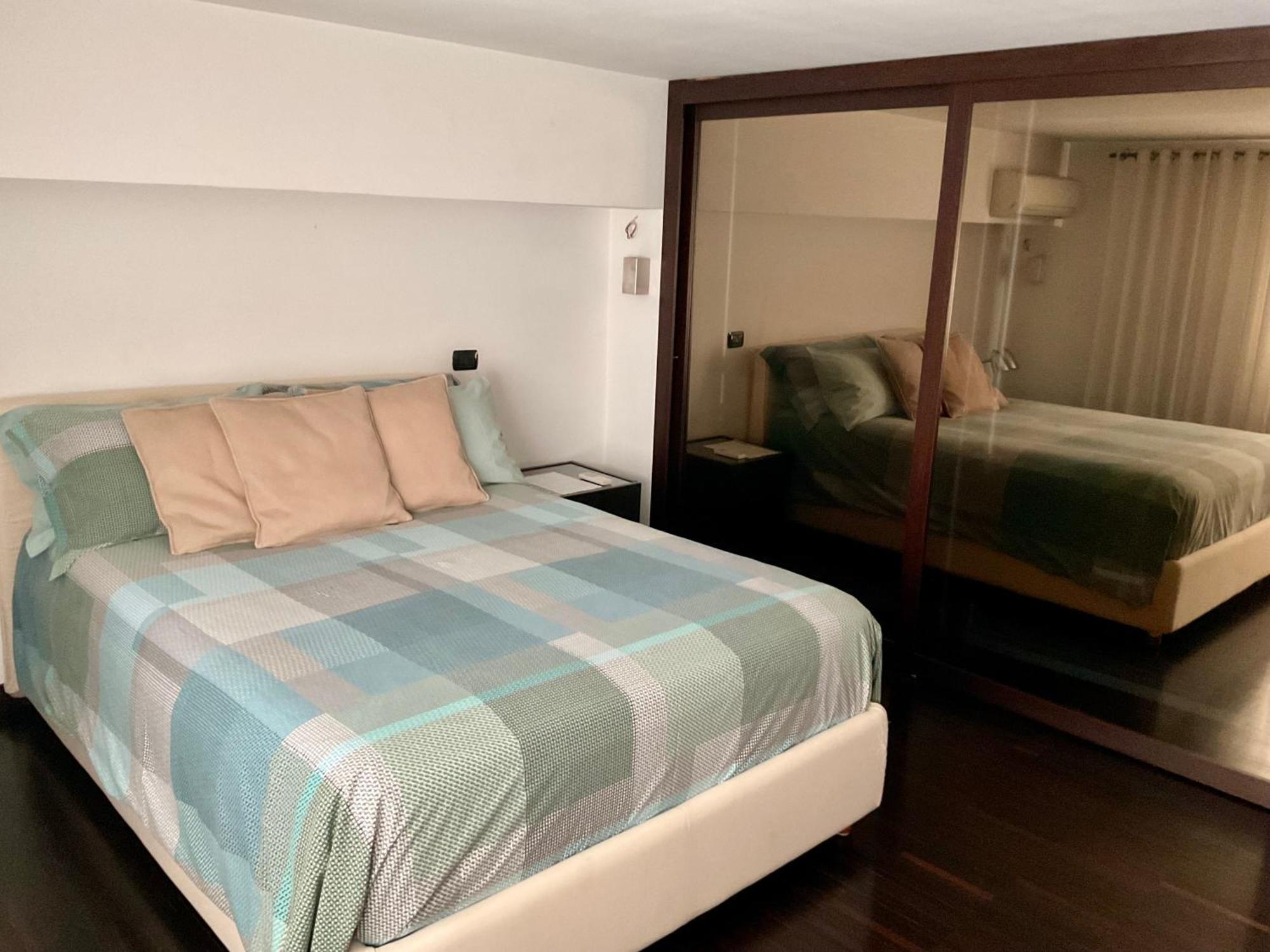 House Murat Con Idromassaggio Apartment Bari